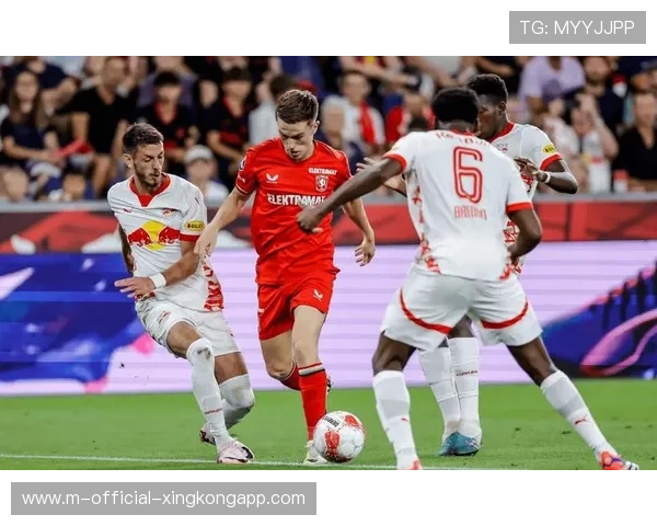 阿贾克斯继续领跑荷甲，冠军争夺无悬念，阿贾克斯在荷兰哪里